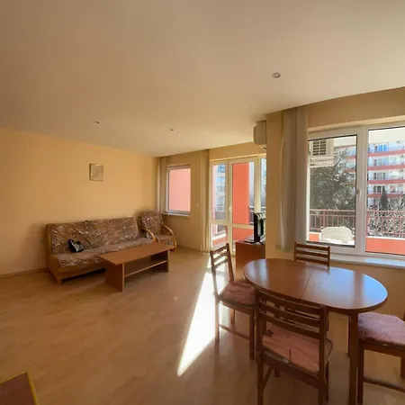 Privilege First Line Sea *